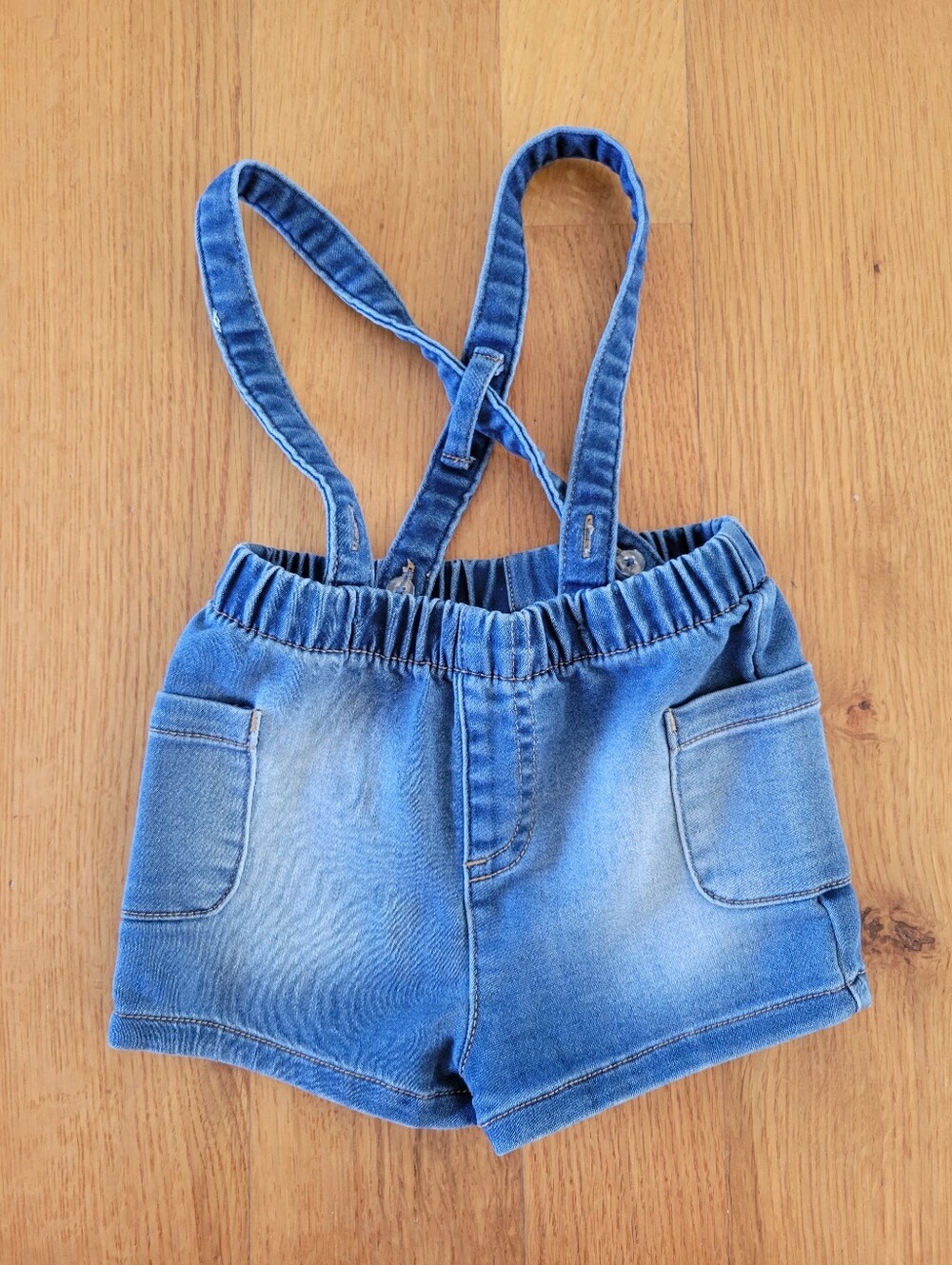 Baby boys size 3-6 months Suspender Shorts